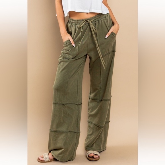 05 Mineral washed french terry fabric tiered wide leg pants - Picture 3 of 5